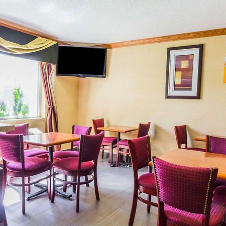 Quality Inn & Suites Golden - Denver West Лейквуд Экстерьер фото