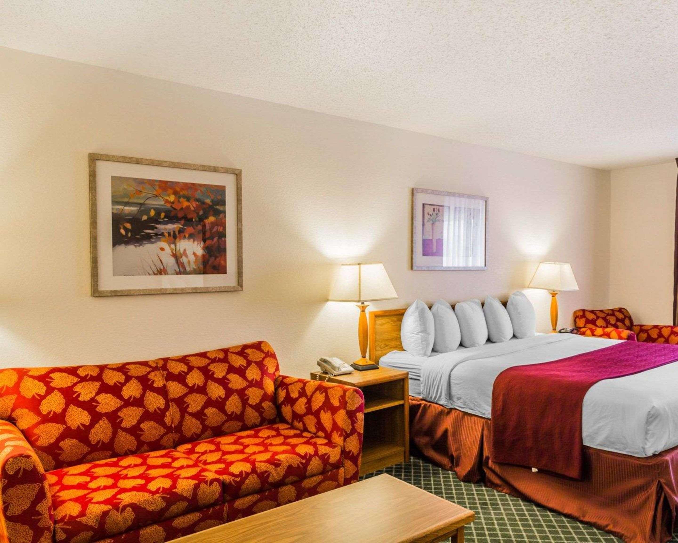 Quality Inn & Suites Golden - Denver West Лейквуд Экстерьер фото